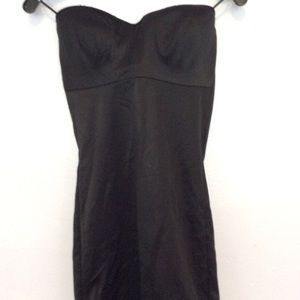 Flexxee strapless control slip